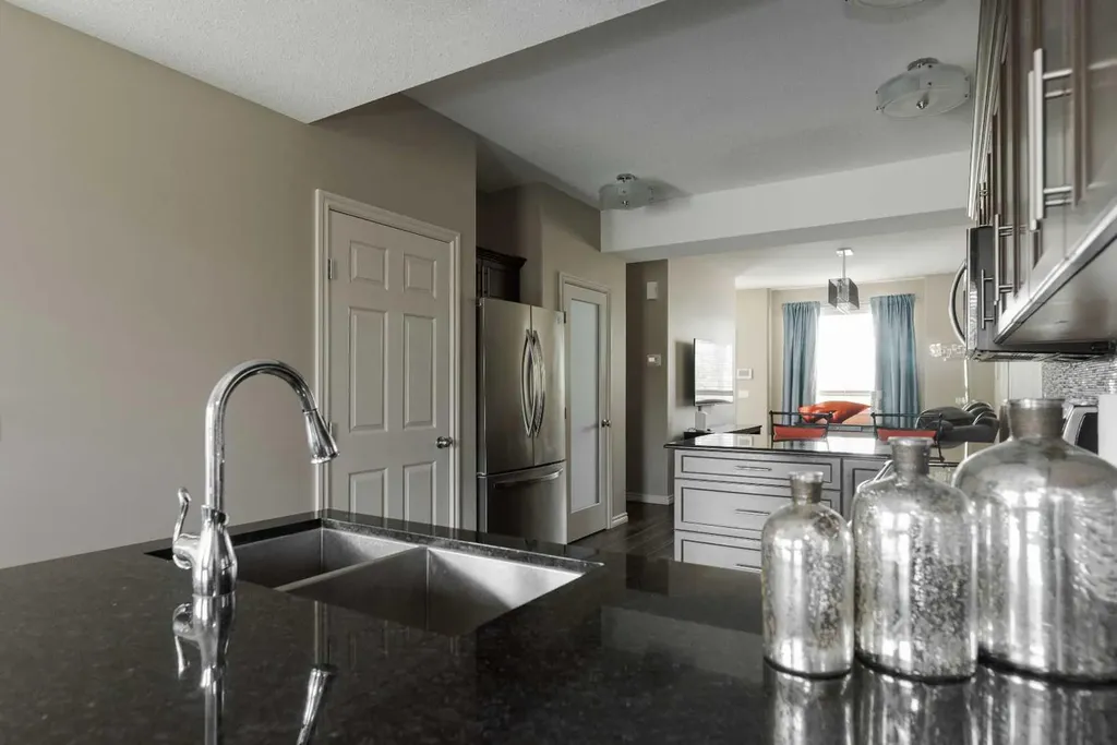 136 Fontaine Crescent Fort Mcmurray AB T9H 0C3