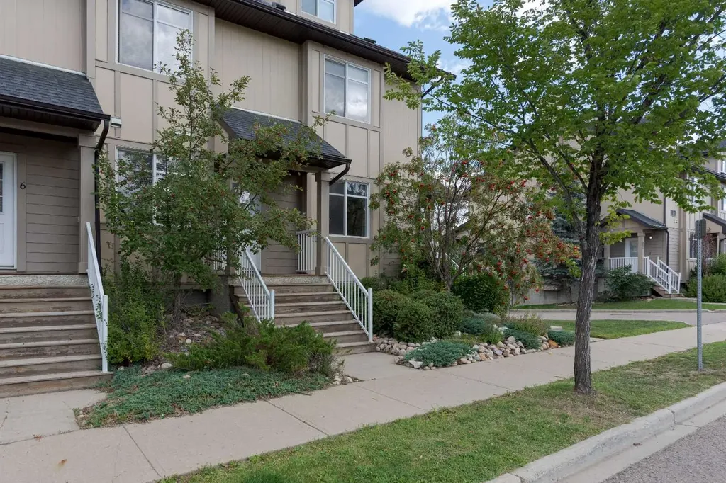 136 Fontaine Crescent Fort Mcmurray AB T9H 0C3