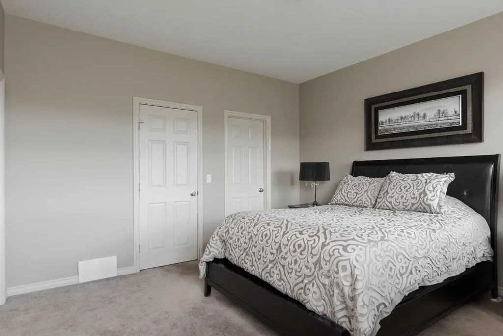 137 Fontaine Crescent Fort Mcmurray AB T9H 0C3