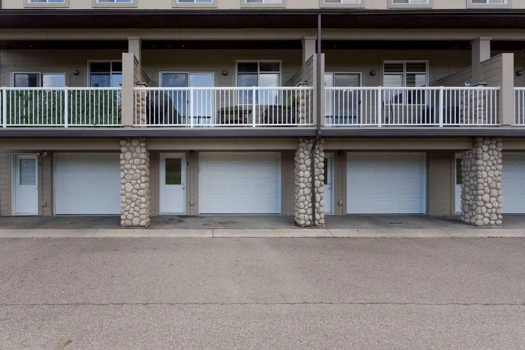 136 Fontaine Crescent Fort Mcmurray AB T9H 0C3