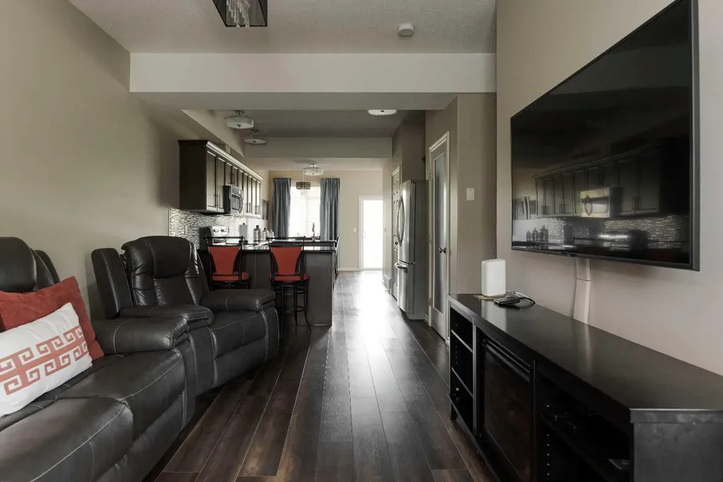137 Fontaine Crescent Fort Mcmurray AB T9H 0C3