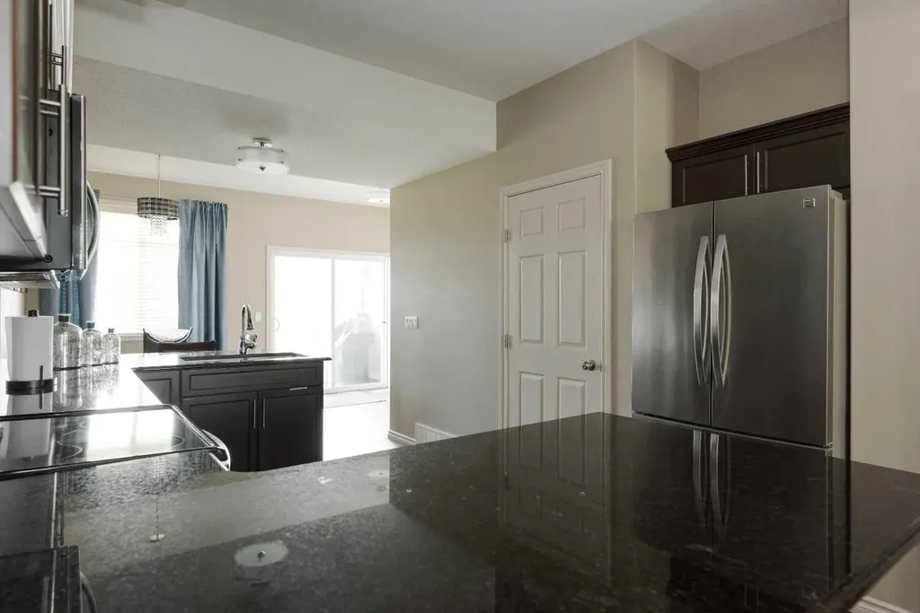 137 Fontaine Crescent Fort Mcmurray AB T9H 0C3