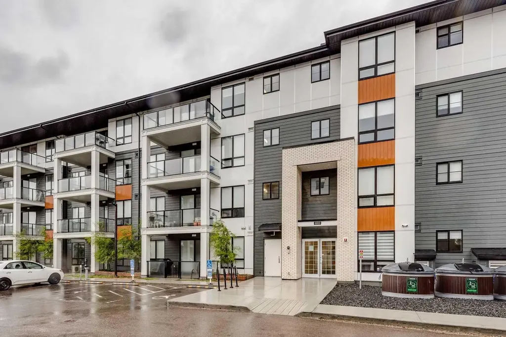 15 Sage Meadows Landing NW Calgary AB T3P 1E5