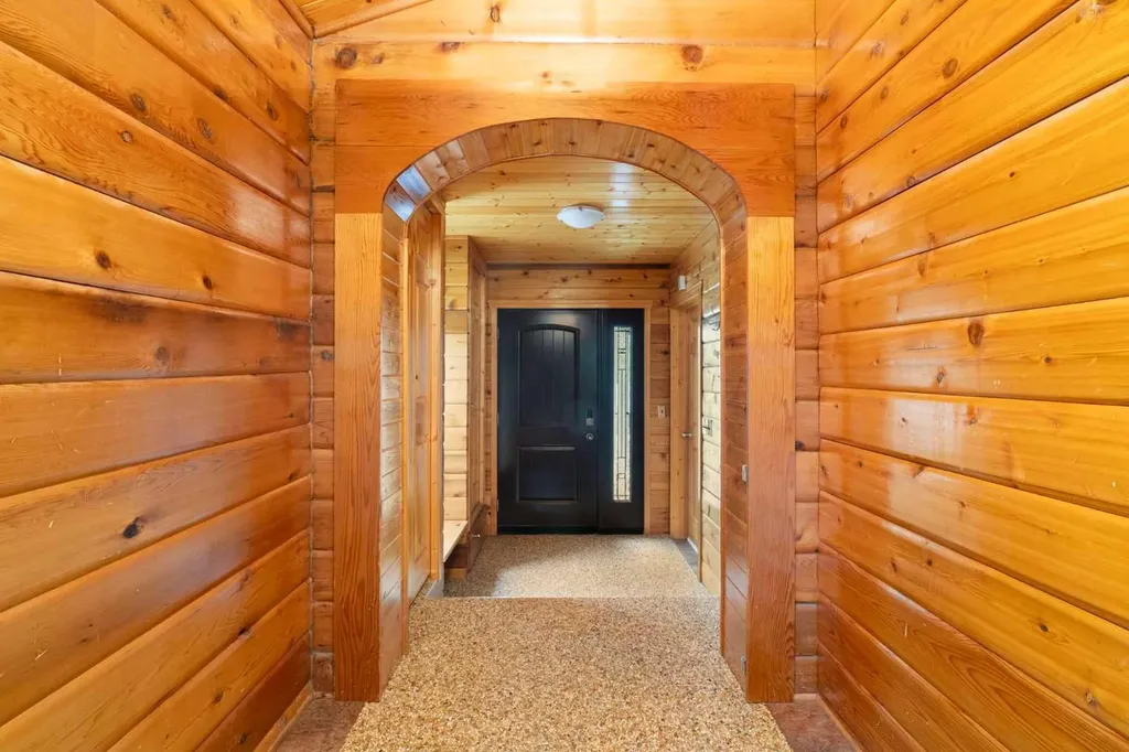 16 Rustic Crescent Norglenwold AB T4S1S5
