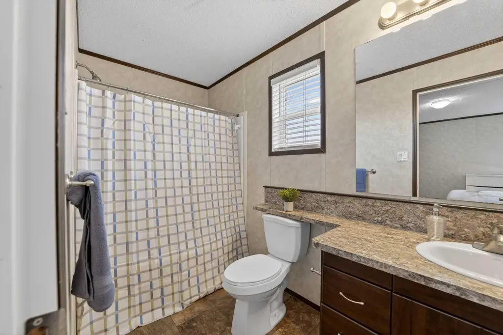 31244 Range Road 33 Rural Mountain View County AB T0M 0W0