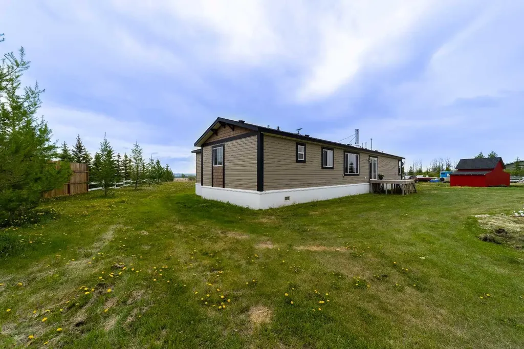 31244 Range Road 33 Rural Mountain View County AB T0M 0W0