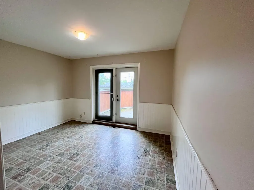 115 Poboktan Road Hinton AB T7V 1G6