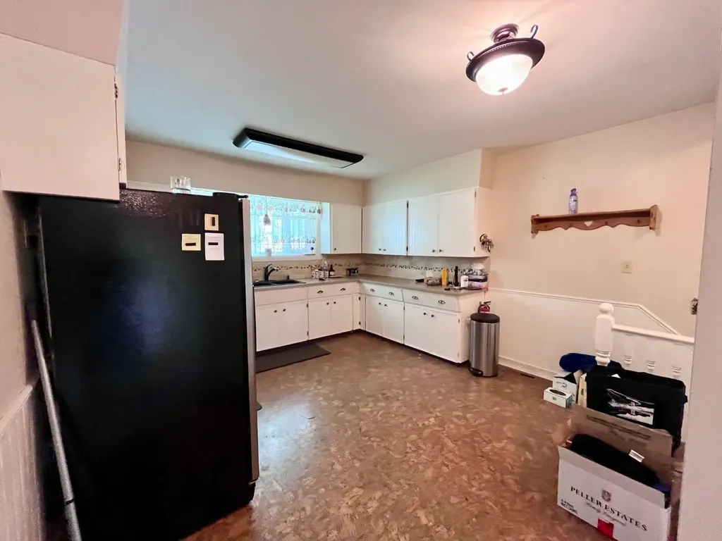 115 Poboktan Road Hinton AB T7V 1G6