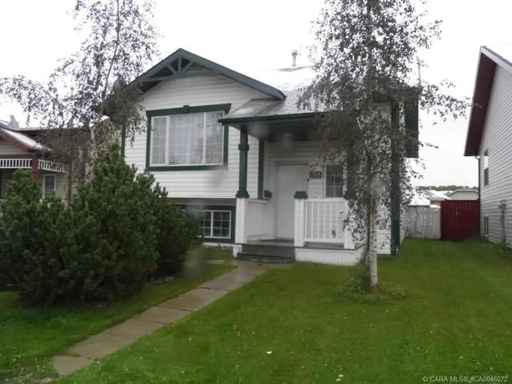 190 Kerr Close Red Deer AB T4P 3V4
