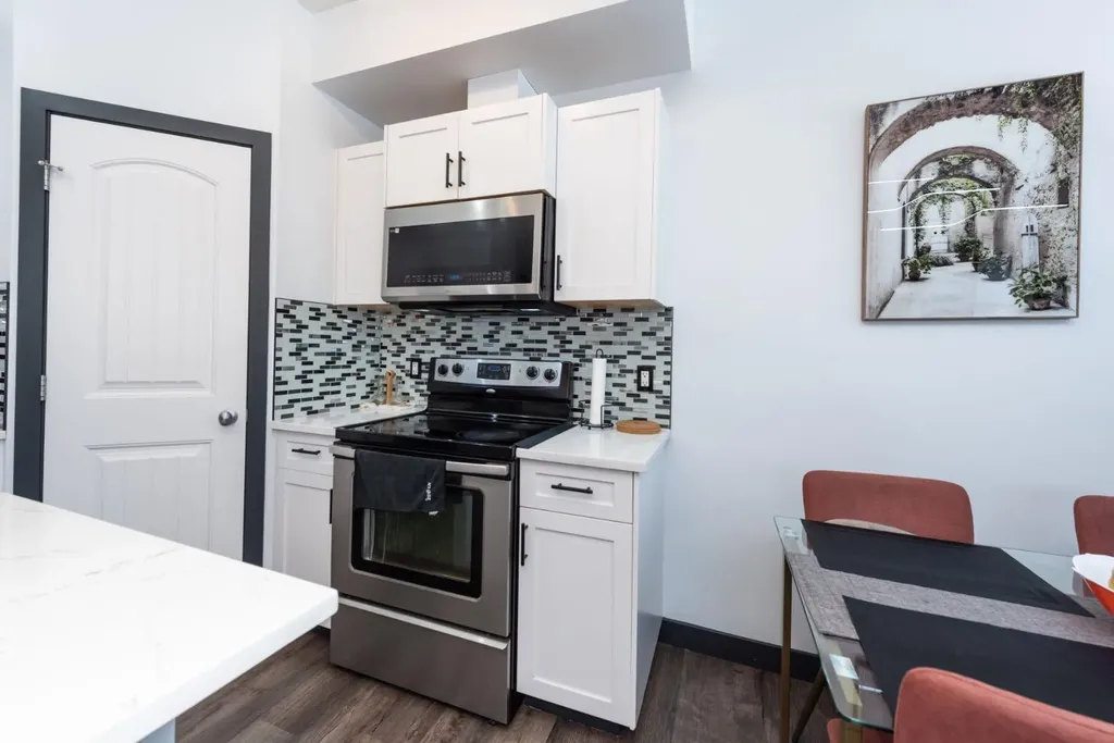 27 Sage Hill Common NW Calgary AB T3R 0J6
