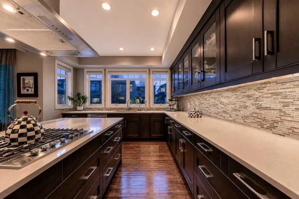 23 Aspen Summit Mount SW Calgary AB T3H 0R4
