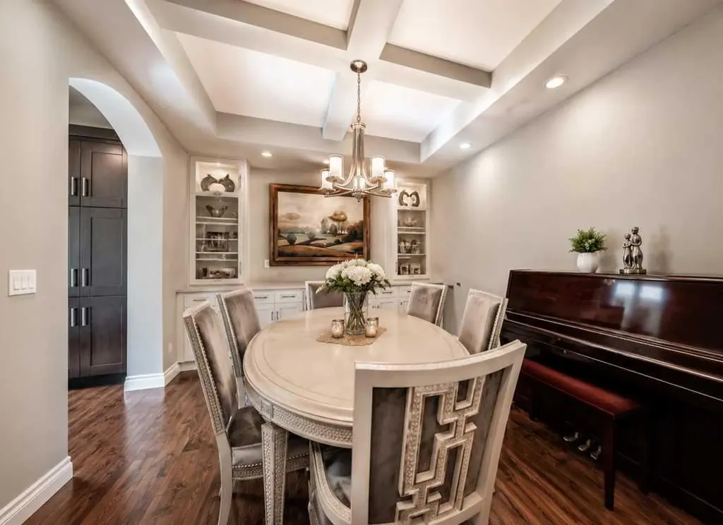 23 Aspen Summit Mount SW Calgary AB T3H 0R4