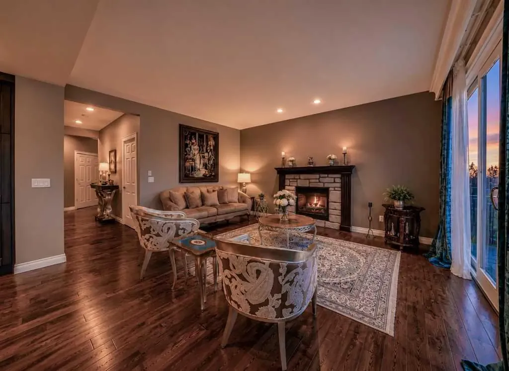 23 Aspen Summit Mount SW Calgary AB T3H 0R4