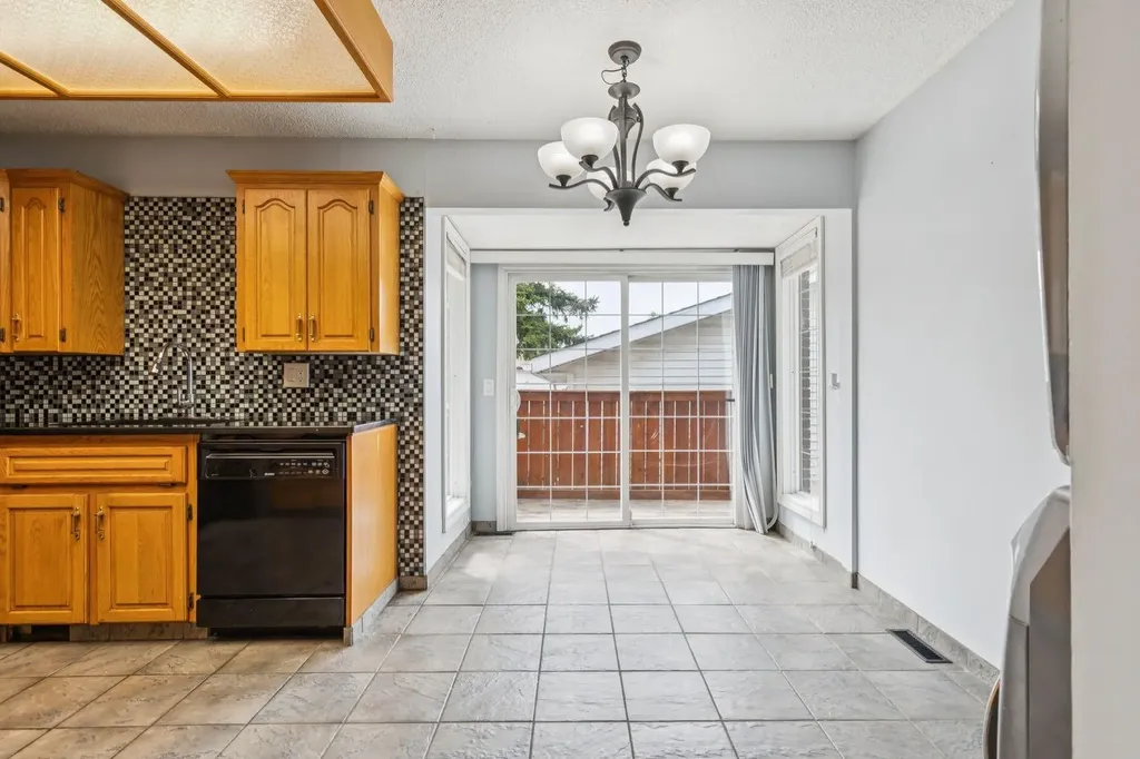 755 Whitemont Drive NE Calgary AB T1Y 3H1