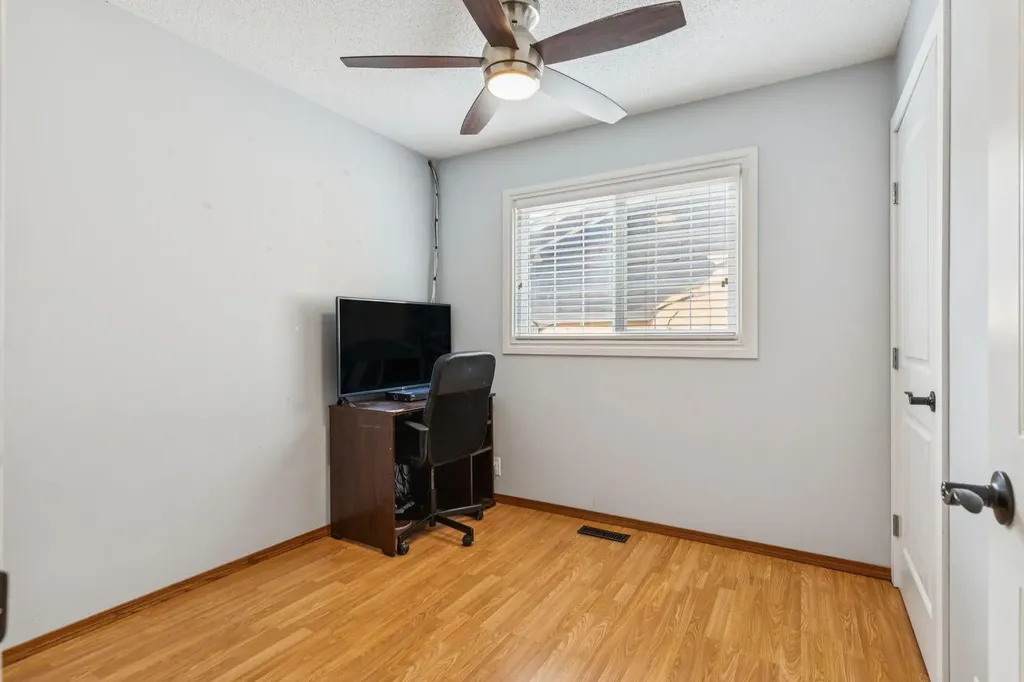 755 Whitemont Drive NE Calgary AB T1Y 3H1