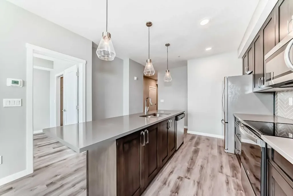 200 Shawnee Square SW Calgary AB T2Y 0T7