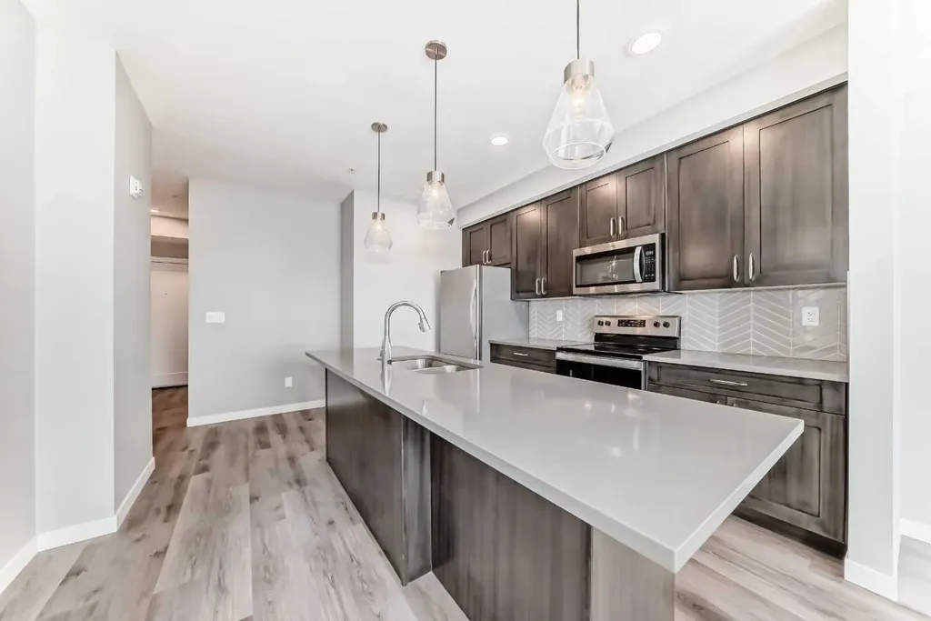 200 Shawnee Square SW Calgary AB T2Y 0T7