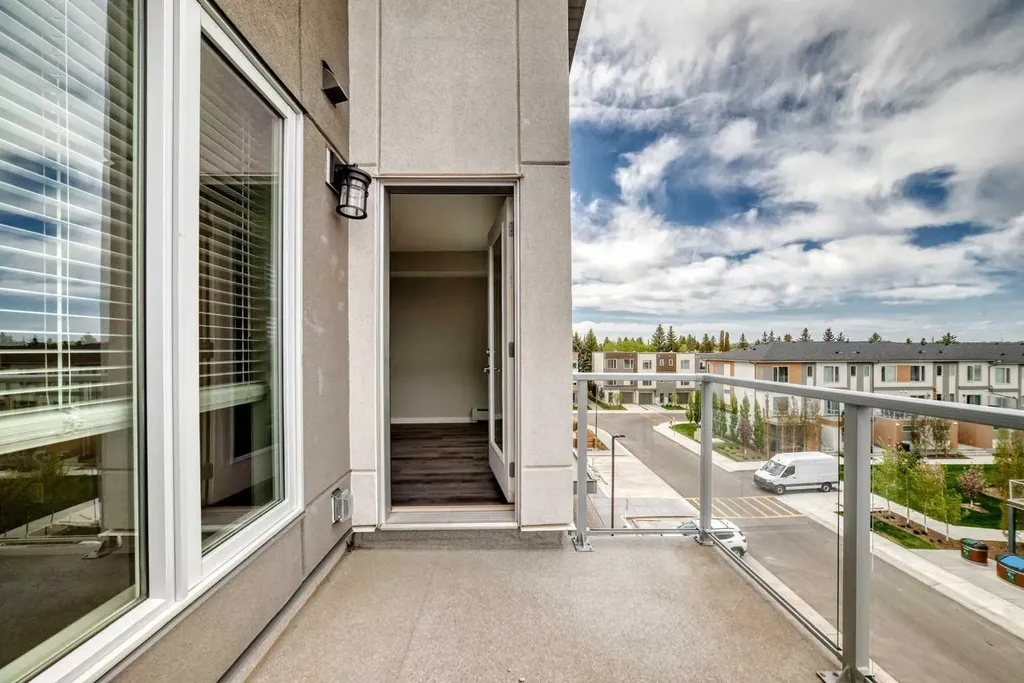 200 Shawnee Square SW Calgary AB T2Y 0T7