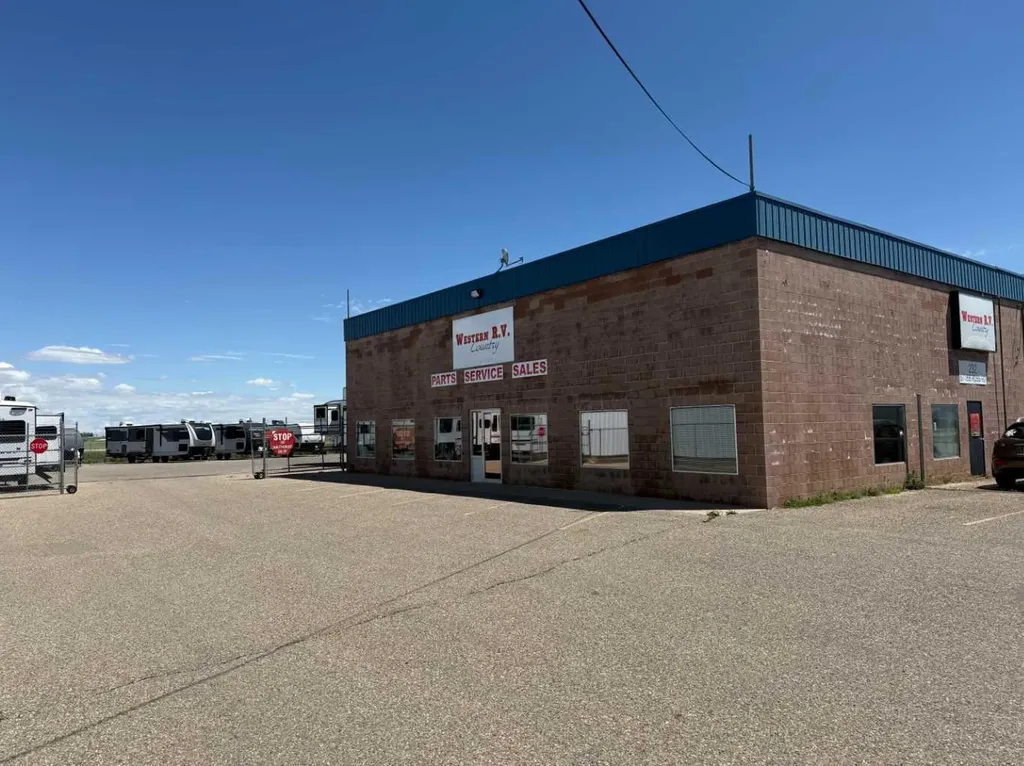 232 Stubb Ross Road Rural Lethbridge County AB T1K 7N3