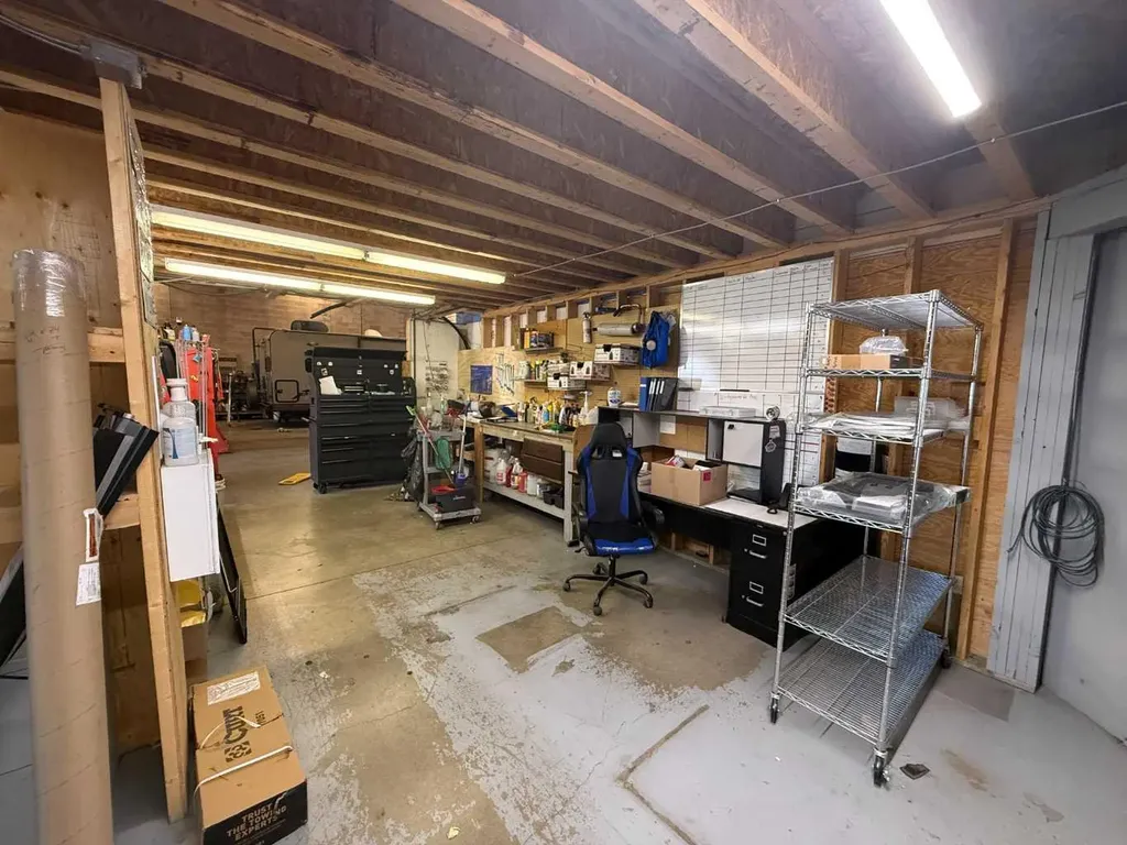 232 Stubb Ross Road Rural Lethbridge County AB T1K 7N3