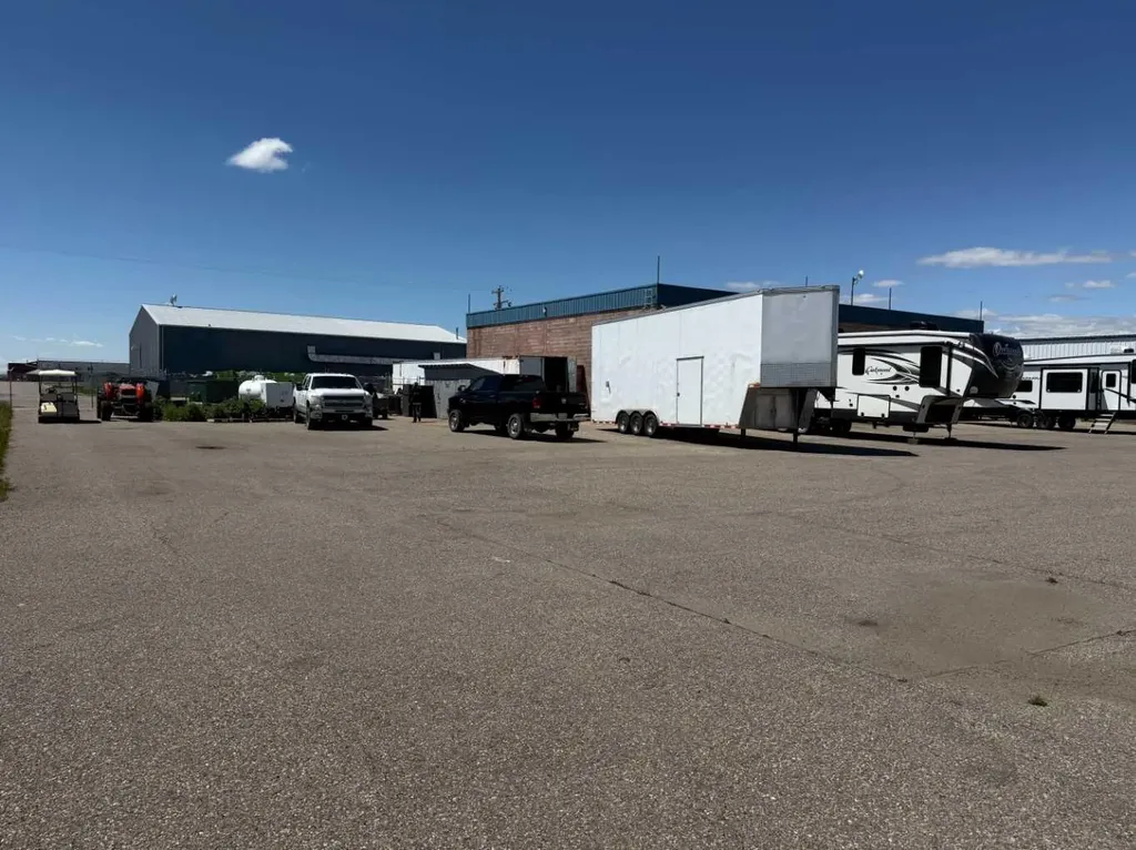 232 Stubb Ross Road Rural Lethbridge County AB T1K 7N3
