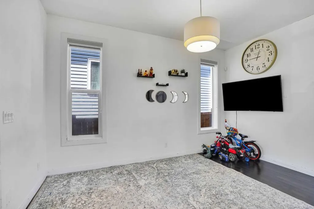 158 Redstone Common NE Calgary AB T3N0P6