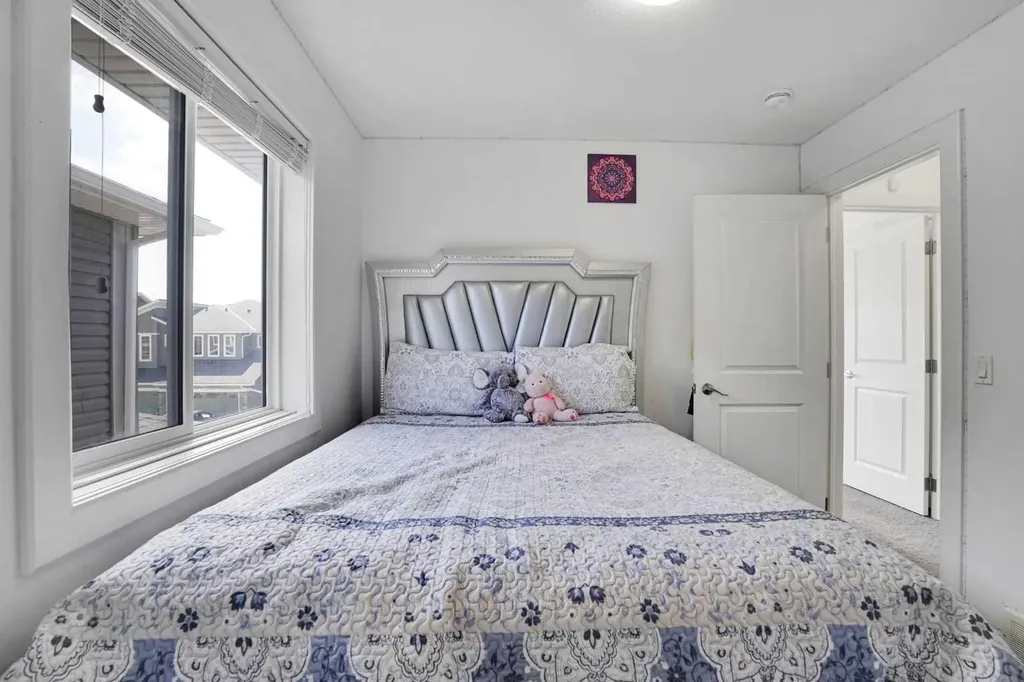 158 Redstone Common NE Calgary AB T3N0P6