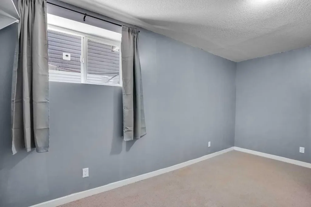 158 Redstone Common NE Calgary AB T3N0P6