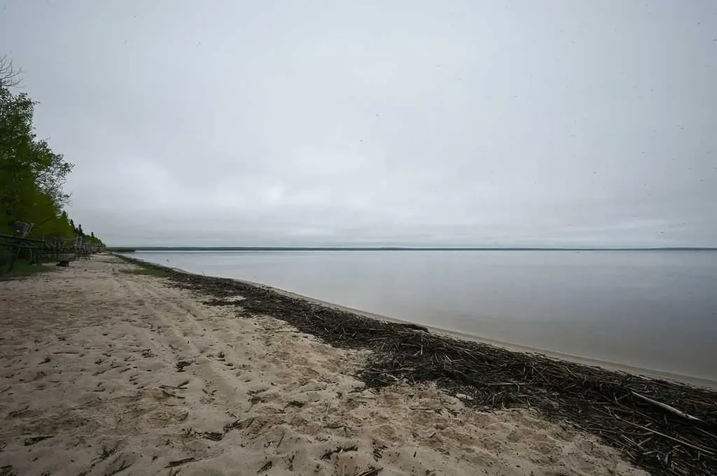 2740 5th Street Calling Lake Drive Calling Lake AB T0G0K0