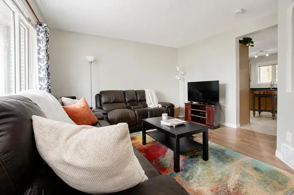 9105 91 Street Grande Prairie AB T8X 0E6