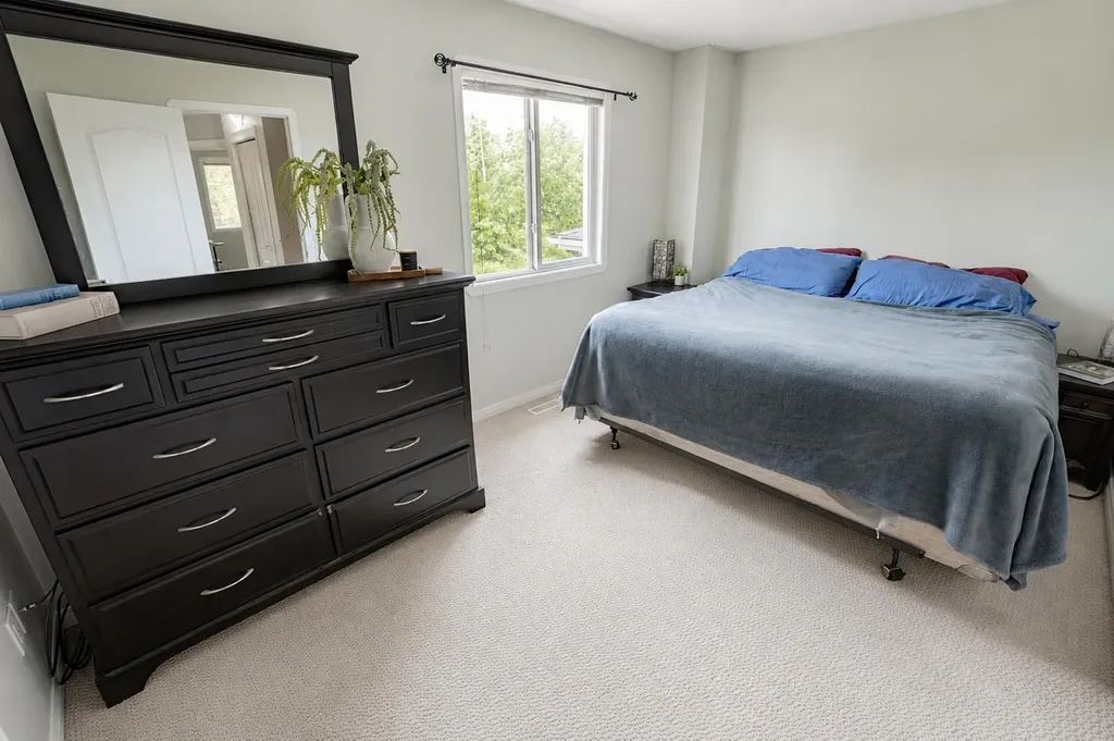 9105 91 Street Grande Prairie AB T8X 0E6