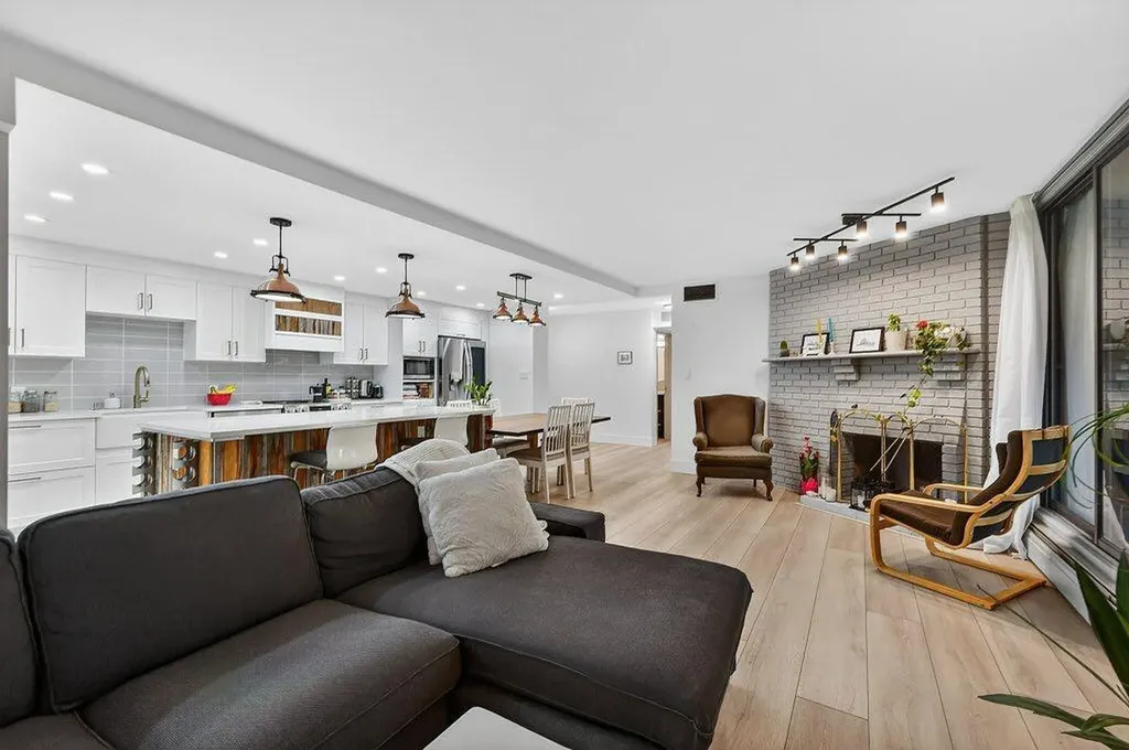 1215 Cameron Avenue SW Calgary AB T2T 0K8