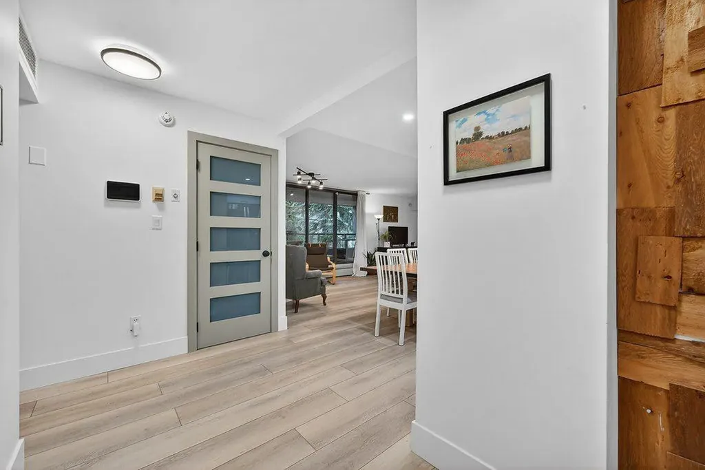 1215 Cameron Avenue SW Calgary AB T2T 0K8