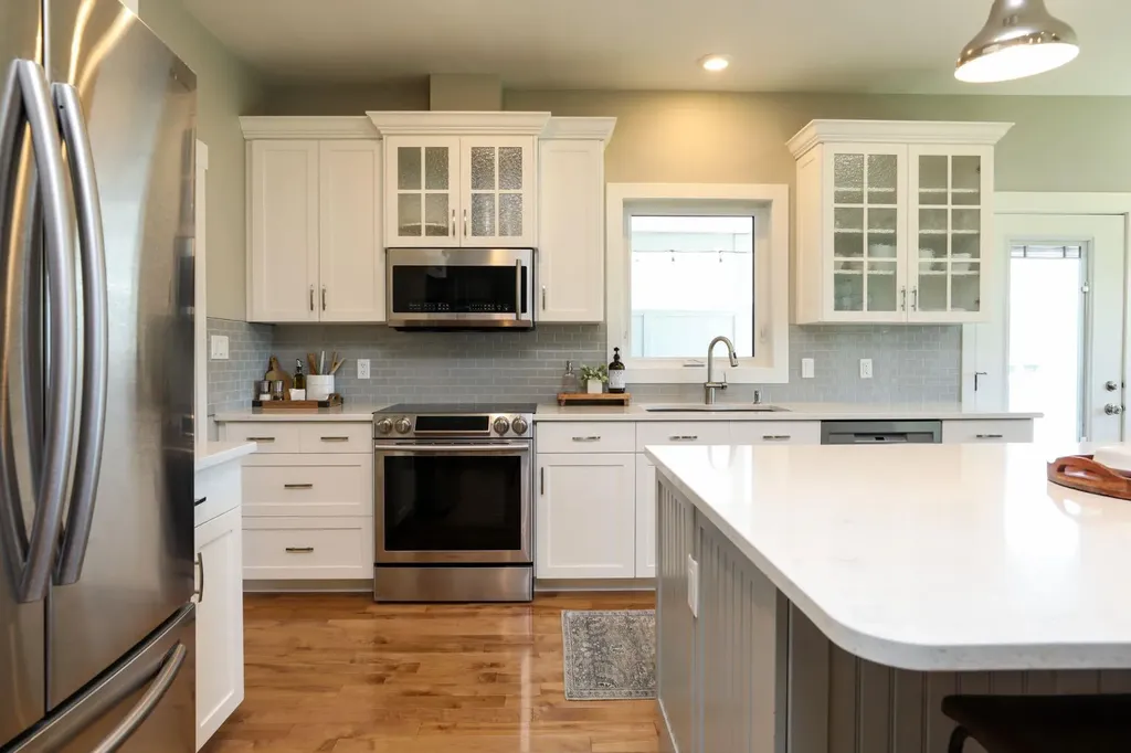 372 E 1 Avenue N Magrath AB T0K 1J0