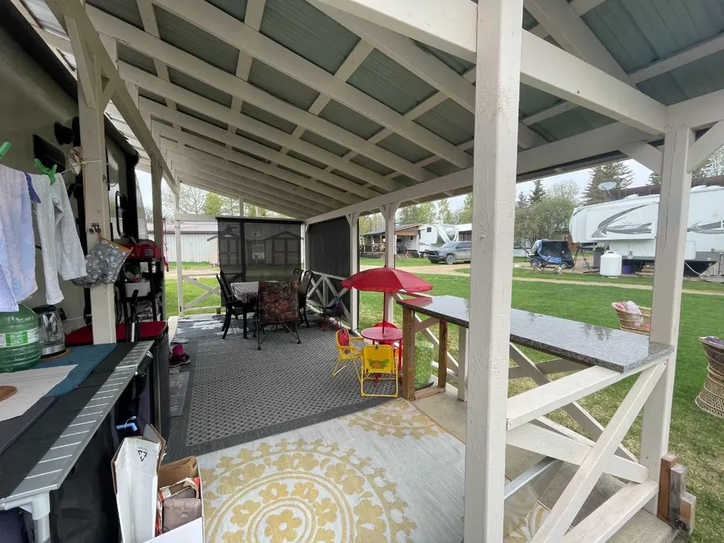 12040 Township Road 422 Range Parkland Beach AB T0C 0C0