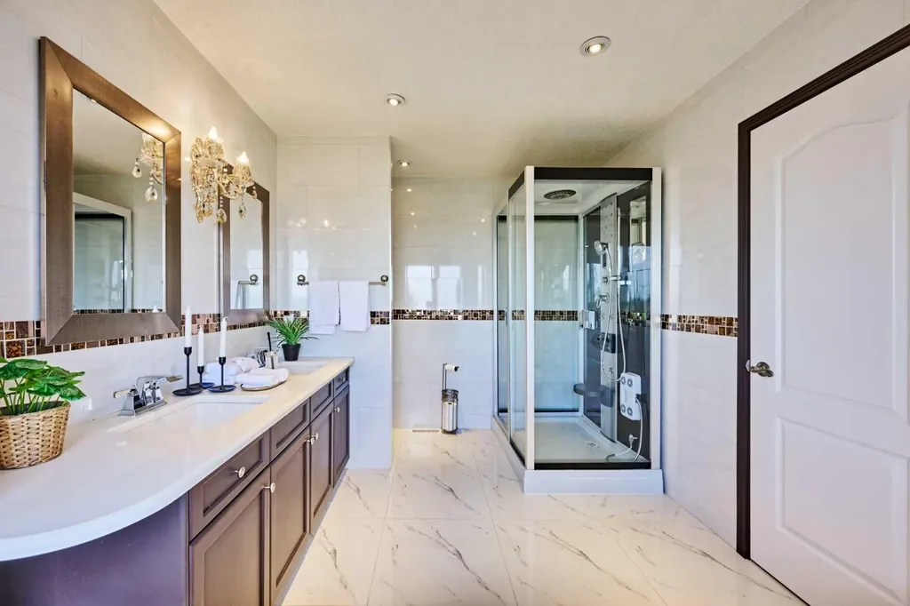 605 Hamptons Drive NW Calgary AB T3A 6A2