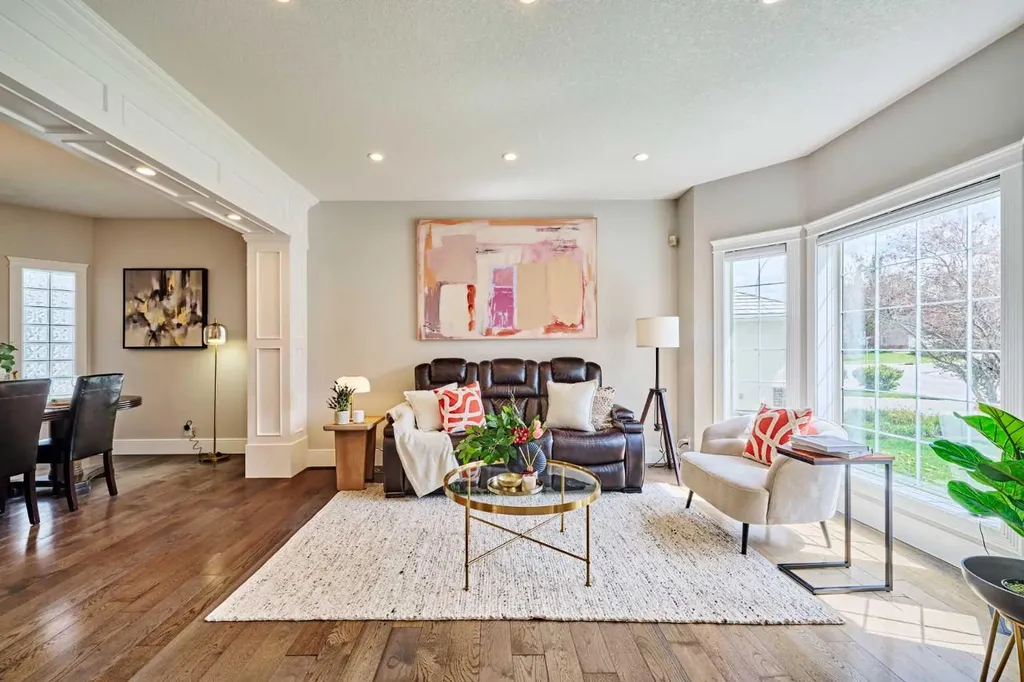 605 Hamptons Drive NW Calgary AB T3A 6A2