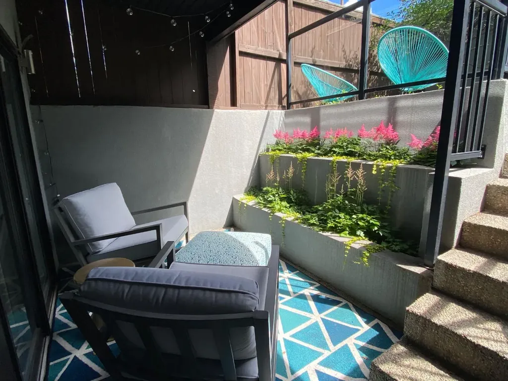 3924 18 Street SW Calgary AB T2T 4V4