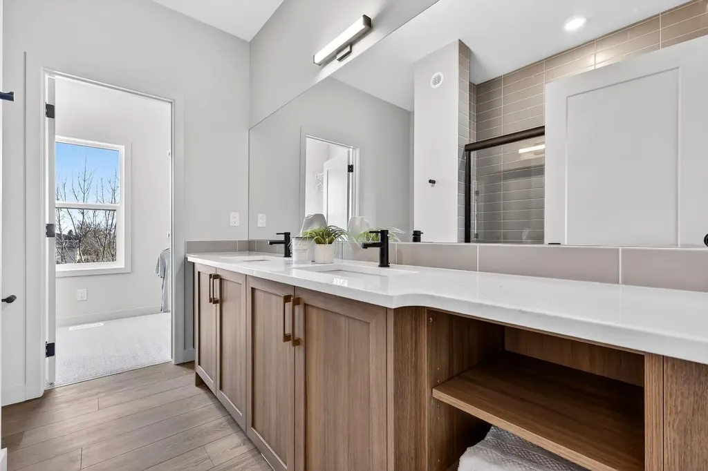 5406 6 Street SW Calgary AB T2V5A4