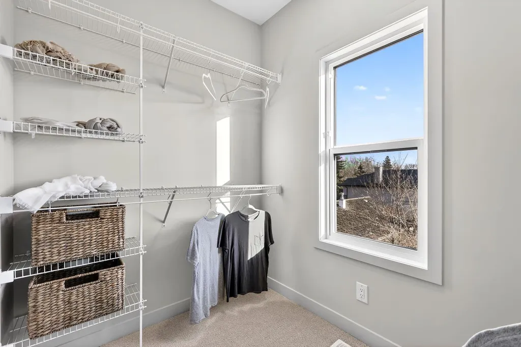 5406 6 Street SW Calgary AB T2V5A4