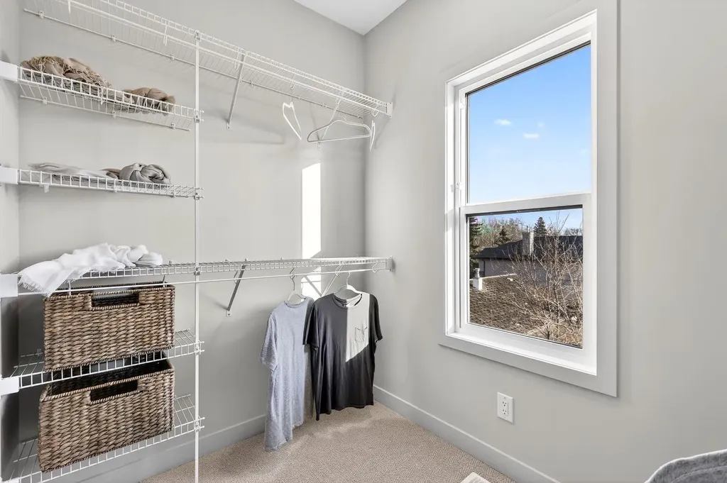 5406 6 Street SW Calgary AB T2V5A4