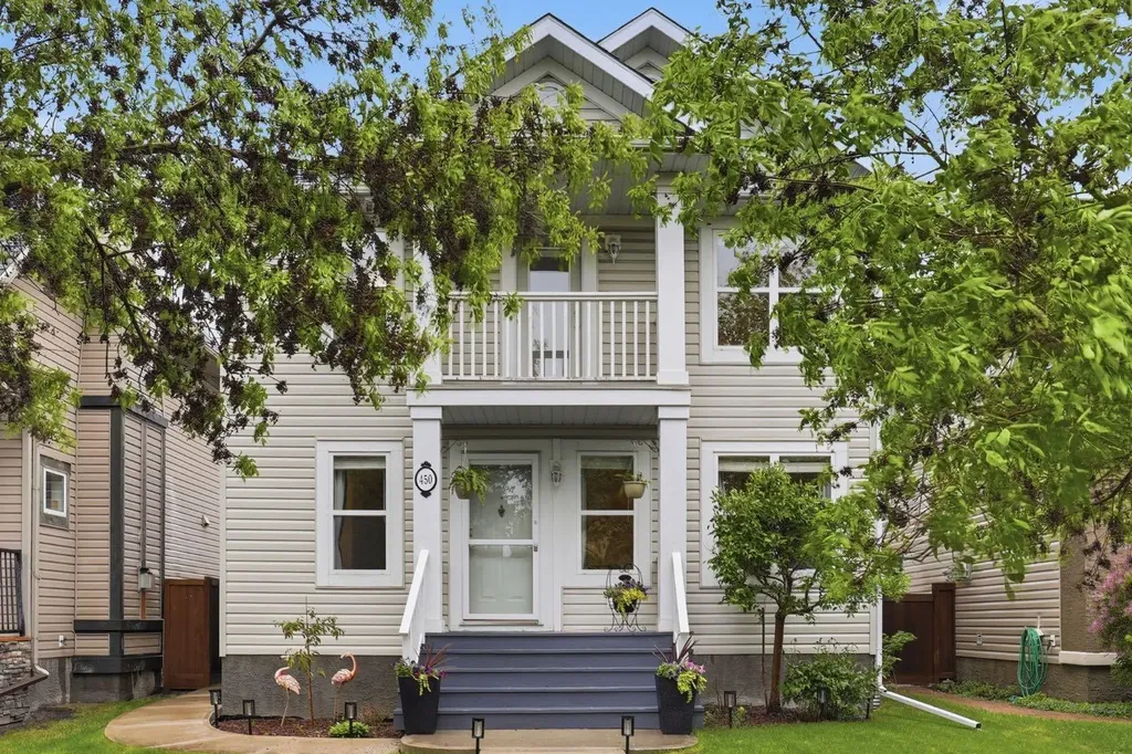 450 Elgin Way SE Calgary AB T2Z 3Y6