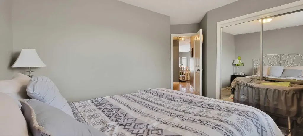 9827 67 Avenue Grande Prairie AB T8W 2T3