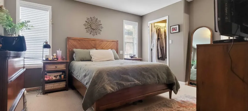 9827 67 Avenue Grande Prairie AB T8W 2T3