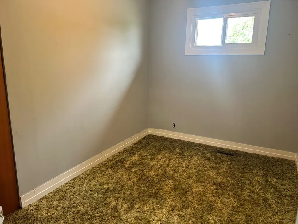 1240 Newcastle Trail Drumheller AB T0J 0Y2