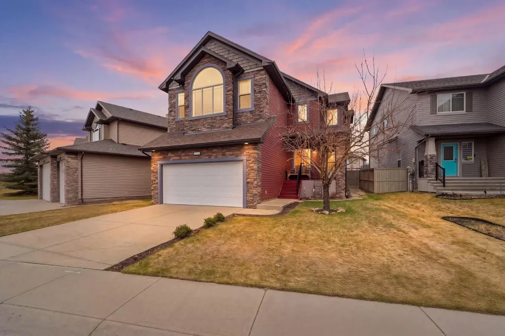 2593 Coopers Circle SW Airdrie AB T4B 3K2