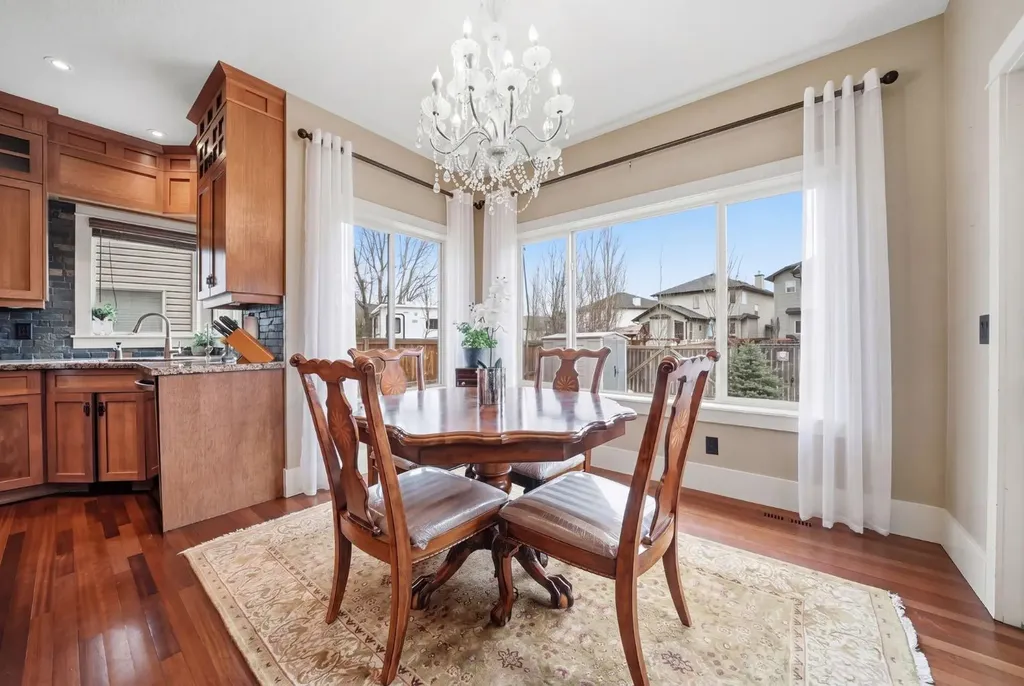 2593 Coopers Circle SW Airdrie AB T4B 3K2