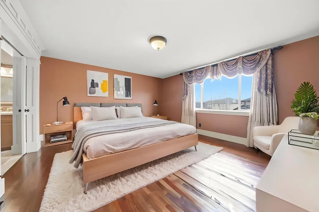 2593 Coopers Circle SW Airdrie AB T4B 3K2