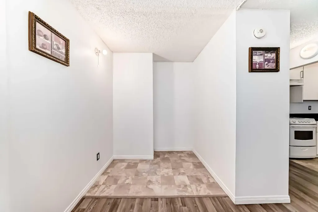 221 6 Avenue SE Calgary AB T2G 4Z9