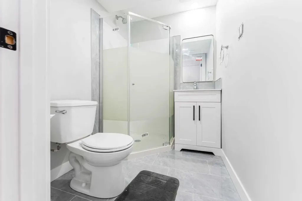 6420 26 Avenue NE Calgary AB T1Y 3V1